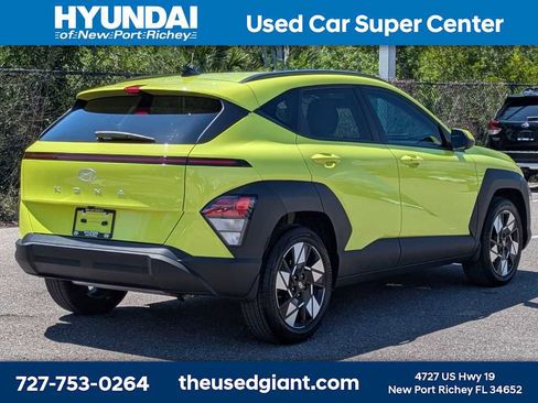 Used 2024 Hyundai Kona SEL FWD image 5