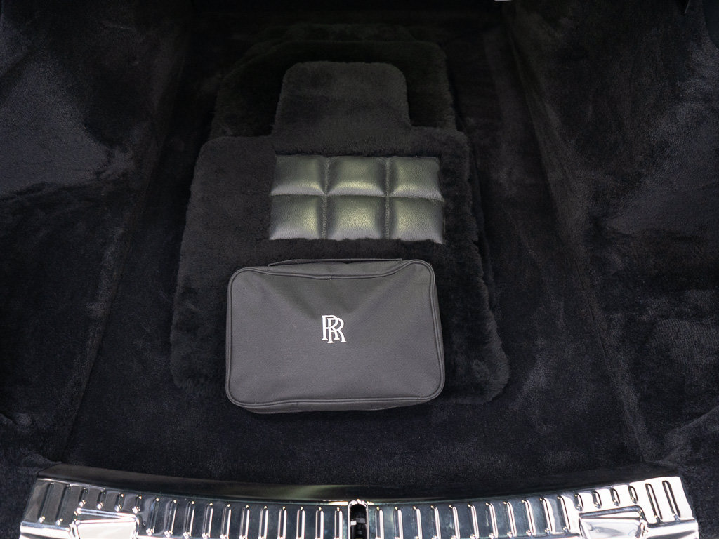 Certified 2023 Rolls-Royce Ghost Extended Wheelbase w/ Ghost Package AWD/4WD image 54