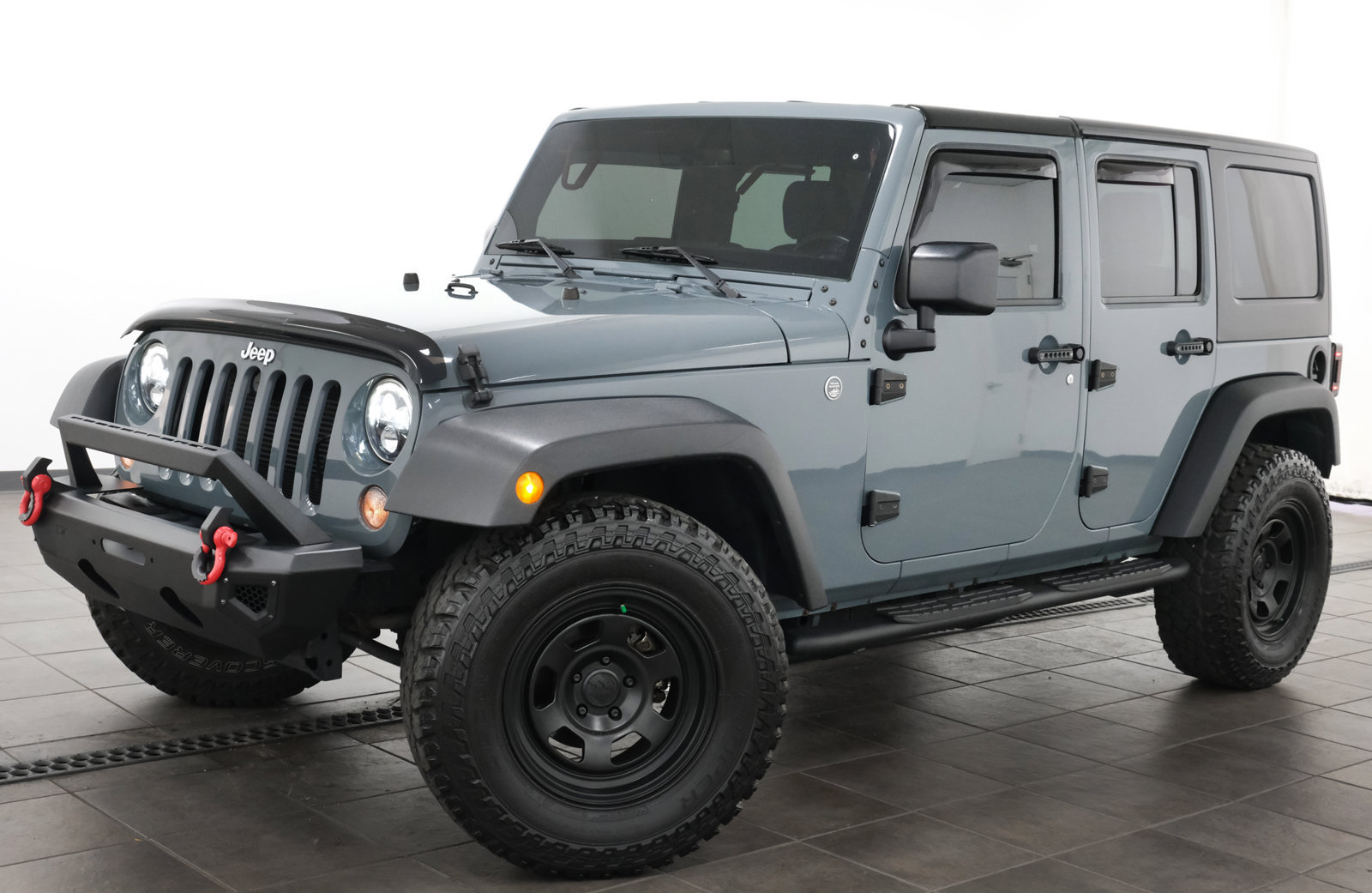 Used 2015 Jeep Wrangler Unlimited Sport w/ Quick Order Package 24S AWD/4WD image 1