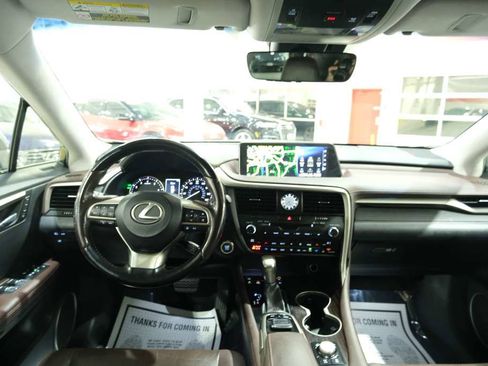 Used 2018 Lexus RX 350L Premium image 27