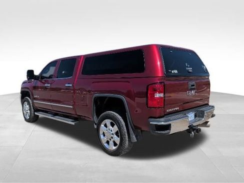Used 2018 GMC Sierra 2500 SLT w/ Duramax Plus Package AWD/4WD image 6