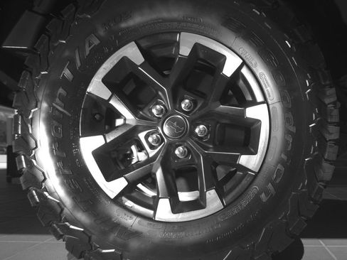 Used 2025 Jeep Wrangler Unlimited Rubicon 4xe w/ Convenience Group AWD/4WD image 27