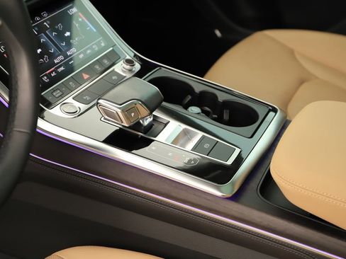 Certified 2023 Audi Q8 Premium Plus w/ Premium Plus Package image 17