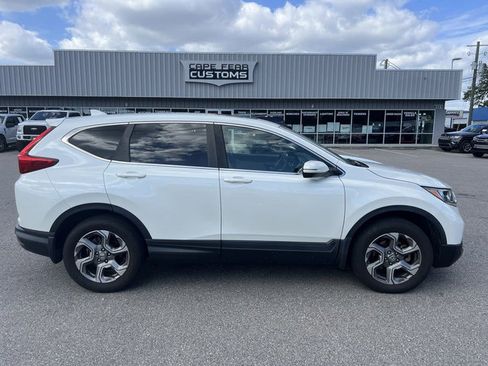Used 2017 Honda CR-V EX-L image 2