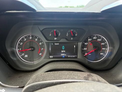 Used 2018 Chevrolet Camaro LT RWD image 6