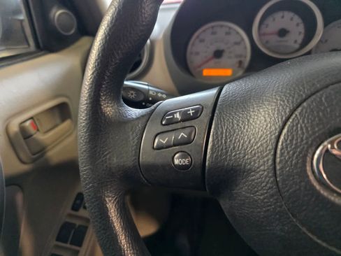 Used 2004 Toyota RAV4 2WD image 24