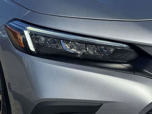 Used 2024 Honda Civic EX image 10