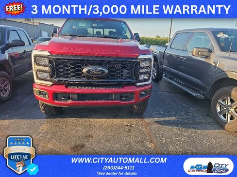 Used 2025 Ford F250 Lariat w/ Tremor Off-Road Package AWD/4WD image 1