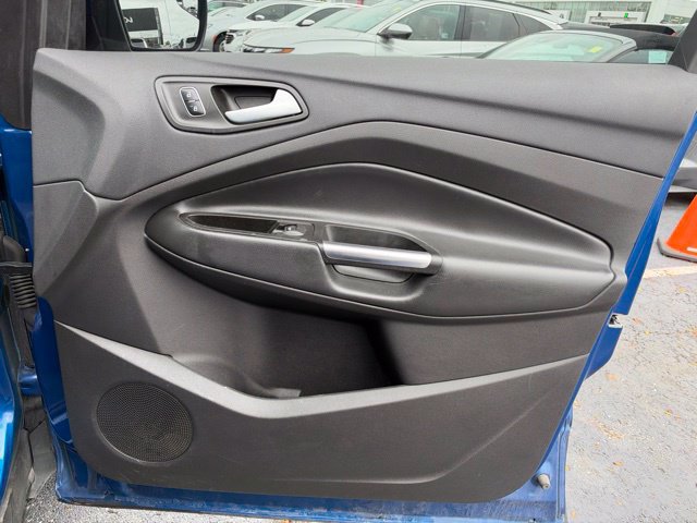 Used 2017 Ford Escape SE FWD image 31