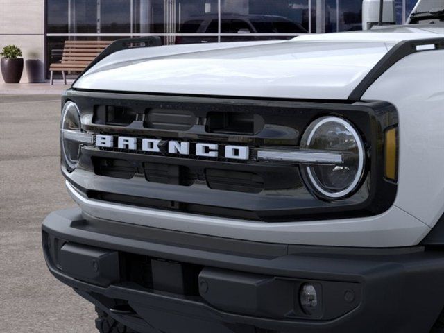 New 2026 Ford Bronco Outer Banks w/ Sasquatch Package AWD/4WD image 19