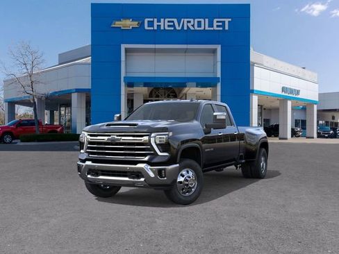 New 2026 Chevrolet Silverado 3500 LTZ w/ LTZ Plus Package image 8