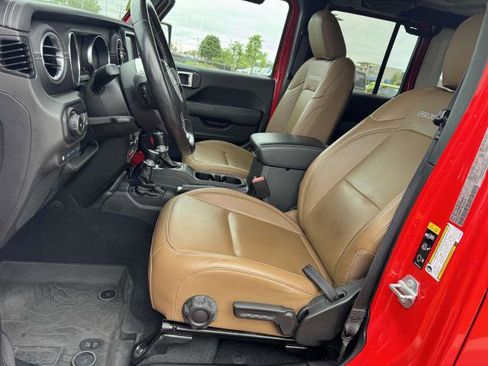 Used 2022 Jeep Wrangler Unlimited Rubicon 4xe w/ Cold Weather Group image 7