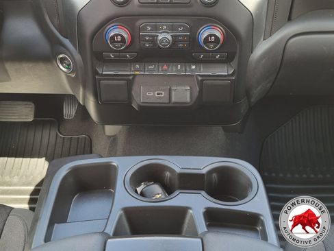 Used 2021 Chevrolet Silverado 1500 LT AWD/4WD image 22