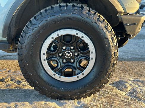 Used 2021 Ford Bronco Badlands w/ Sasquatch Package image 9