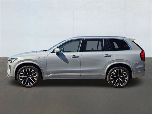 Used 2026 Volvo XC90 T8 Ultra w/ Protection Package Premier AWD/4WD image 8