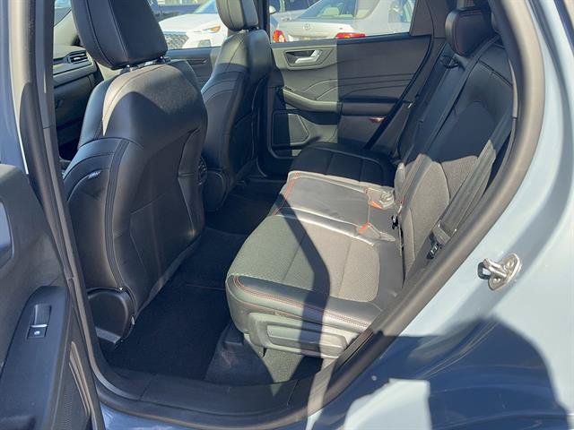 Used 2023 Ford Escape ST-Line w/ Tech Pack #1 AWD/4WD image 14