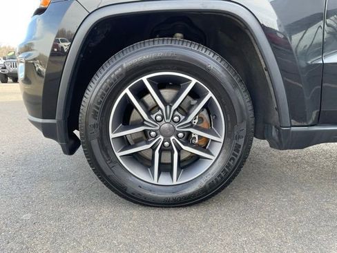 Used 2021 Jeep Grand Cherokee Limited AWD/4WD image 37