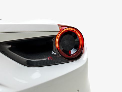 Used 2017 Ferrari 488 Spider RWD image 28