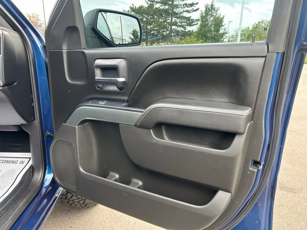 Used 2016 Chevrolet Silverado 1500 LT RWD image 11