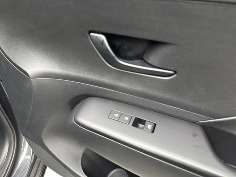 Used 2024 Hyundai Kona SEL AWD/4WD image 48