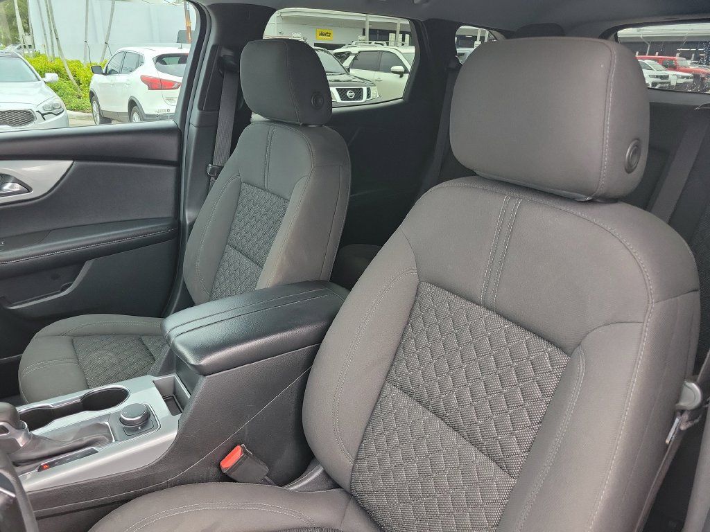 Used 2021 Chevrolet Blazer LT FWD image 23