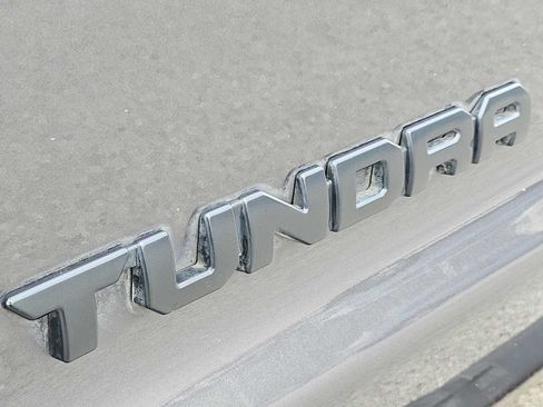 Used 2019 Toyota Tundra SR5 w/ SR5 Upgrade Package RWD image 11