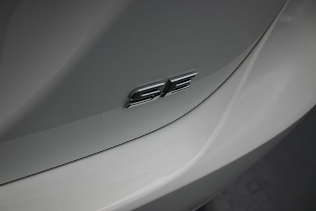Used 2022 Toyota Camry SE w/ Convenience Package FWD image 40