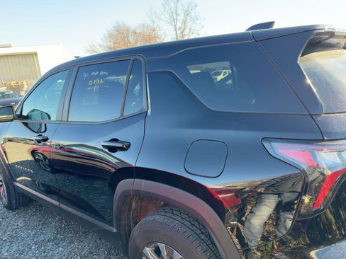 Used 2025 Chevrolet Equinox LT image 5