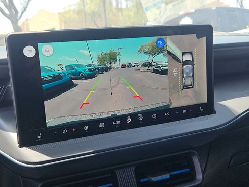 New 2025 Ford Maverick Lobo image 11