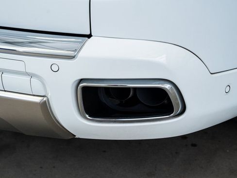 Used 2021 Rolls-Royce Cullinan image 29