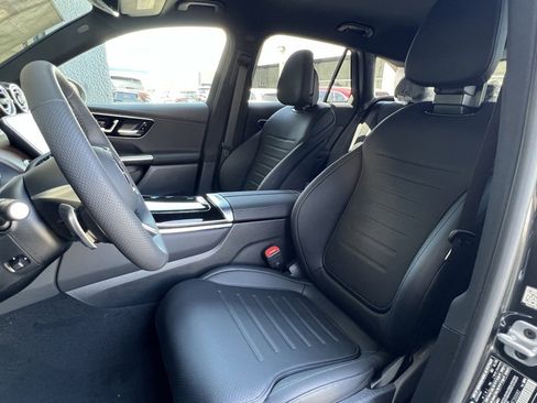 New 2025 Mercedes-Benz GLC 350e 4MATIC image 21