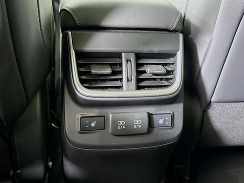 Certified 2022 Subaru Outback Limited w/ Popular Package #2 image 31