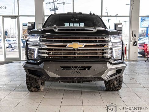 Used 2023 Chevrolet Silverado 3500 High Country w/ Z71 Off-Road Package image 2