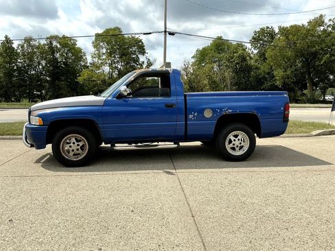Used 1996 Dodge Ram 1500 Truck 2WD Regular Cab image 8