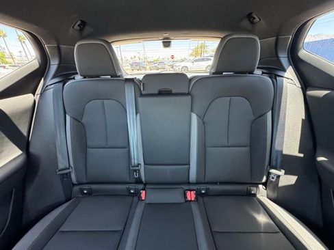 New 2025 Volvo EX40 Core w/ Climate Package image 18