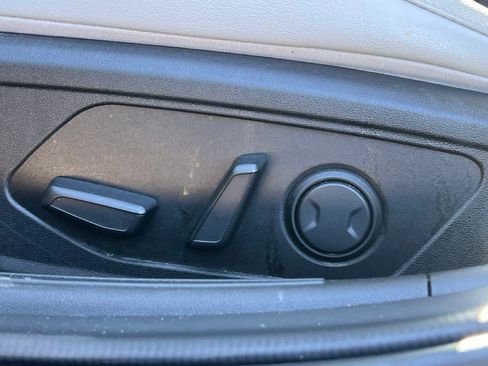 Certified 2024 Hyundai Elantra Limited image 27