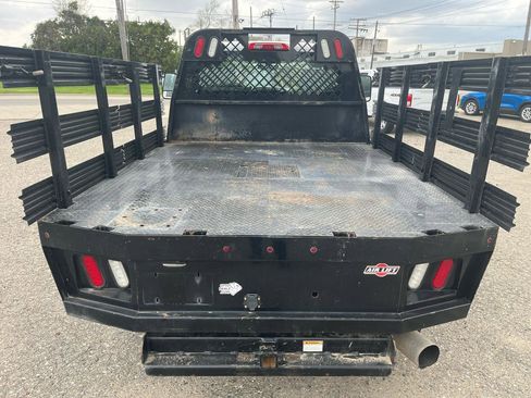 Used 2015 Chevrolet Silverado 3500 W/T AWD/4WD image 4