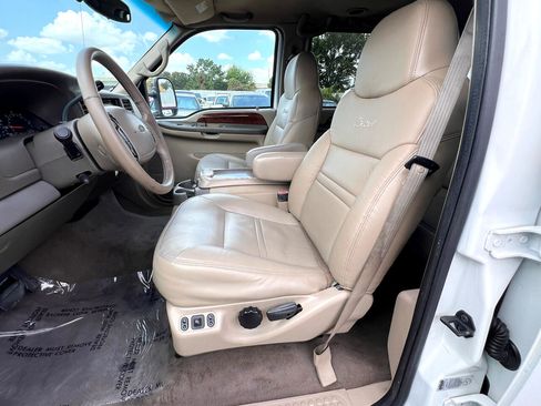 Used 2001 Ford Excursion Limited image 14