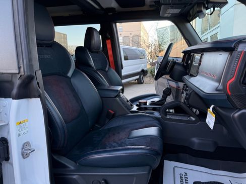 Used 2024 Ford Bronco Raptor image 28