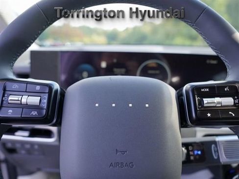 New 2026 Hyundai Ioniq 9 SEL image 18