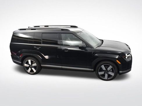 Used 2025 Hyundai Santa Fe Limited FWD image 28