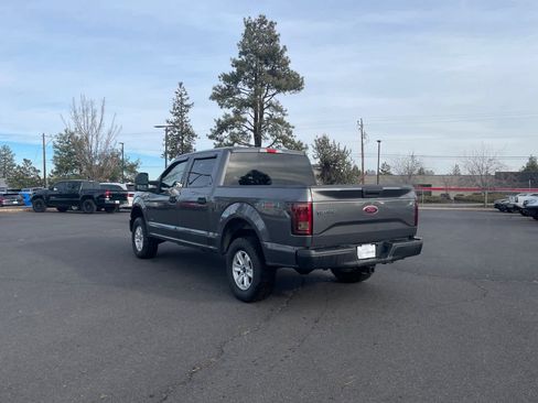 Used 2015 Ford F150 XLT image 6