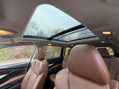 Used 2020 Subaru Ascent Touring image 7