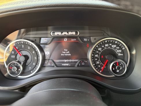 Used 2025 RAM 1500 Laramie w/ Sport Appearance Package image 15