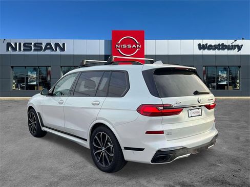 Used 2021 BMW X7 M50i w/ Dynamic Handling Package image 8