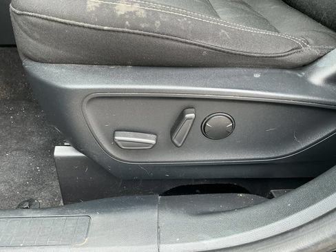 Used 2024 Ford Escape Active w/ Cold Weather Package FWD image 33