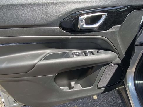 New 2026 Jeep Compass Latitude AWD/4WD image 42