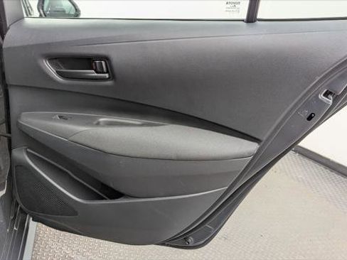 Used 2025 Toyota Corolla LE FWD image 19