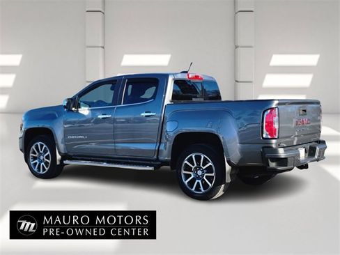 Used 2021 GMC Canyon Denali image 5