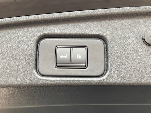 New 2026 Nissan Pathfinder SV image 38